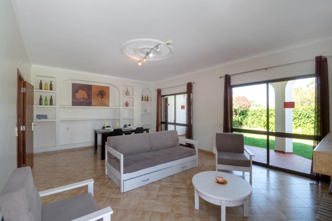 Apartamentos Pinto Quarteira Buitenkant foto